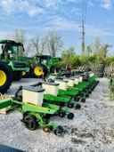 2019 Precision Planting JD 1720 XP CUSTOM Image