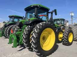 2025 John Deere 8R 310 Image