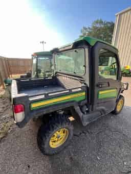 2018 John Deere XUV 835R HVAC, U&P Image