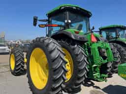 2025 John Deere 8R 340 Image
