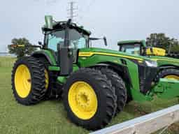 2023 John Deere 8R 280 Image