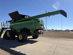 2025 John Deere S7 800 Image