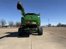 2025 John Deere S7 800 Image