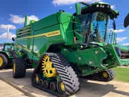 2023 John Deere X9 1000 Image