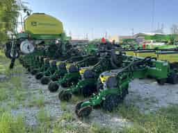 2023 John Deere DR12X Image