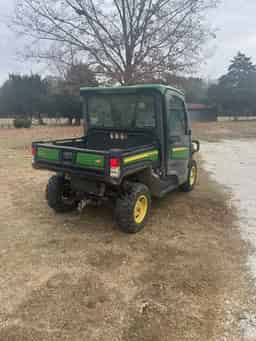 2020 John Deere XUV 835R Image