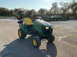 2016 John Deere 1023E Image