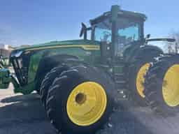 2025 John Deere 8R 340 Image
