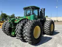 2014 John Deere 9560R Image