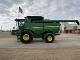 2019 John Deere S770 Image