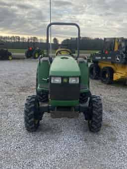 1999 John Deere 4400 Image