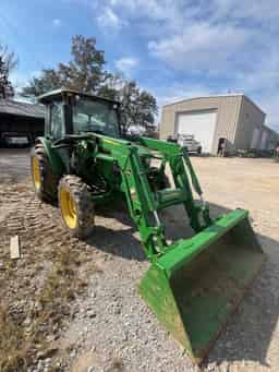 2021 John Deere 5065E Image