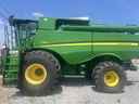 2019 John Deere S780 Image