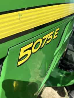 2022 John Deere 5075E Image