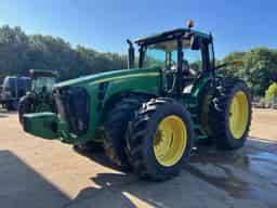2009 John Deere 8320R Image