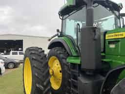 2023 John Deere 7R 210 Image