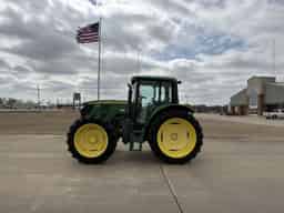 2014 John Deere 6115M Image