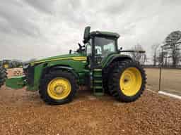 2022 John Deere 8R 310 Image
