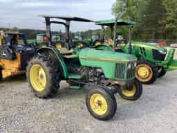 1995 John Deere 5200 Image
