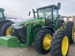 2024 John Deere 8R 340 Image