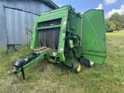 2002 John Deere 557 Image