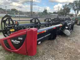 2022 MacDon FD140 Image