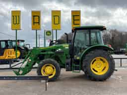 2021 John Deere 5100E Image
