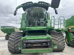 2021 John Deere S780 Image