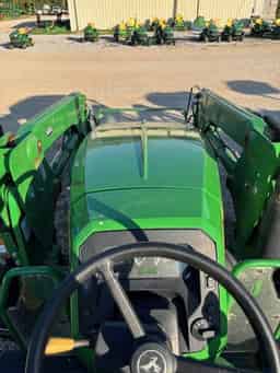 2021 John Deere 5075E Image