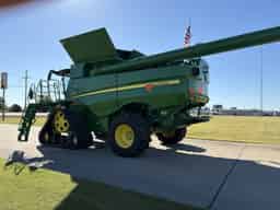 2023 John Deere S770 Image