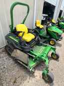 2016 John Deere Z930M Image