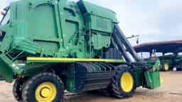 2017 John Deere CP690 Image