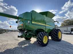 2018 John Deere S790 Image