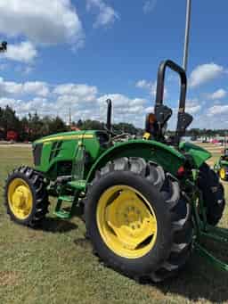 2022 John Deere 5055E Image