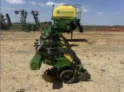 2024 John Deere 1725 CCS Image