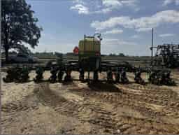 2024 John Deere 1725 CCS Image