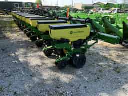 2024 John Deere 1725 Image