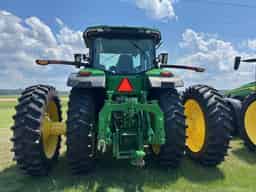 2023 John Deere 8R 250 Image