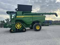 2025 John Deere S7 800 Image