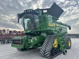 2025 John Deere S7 800 Image