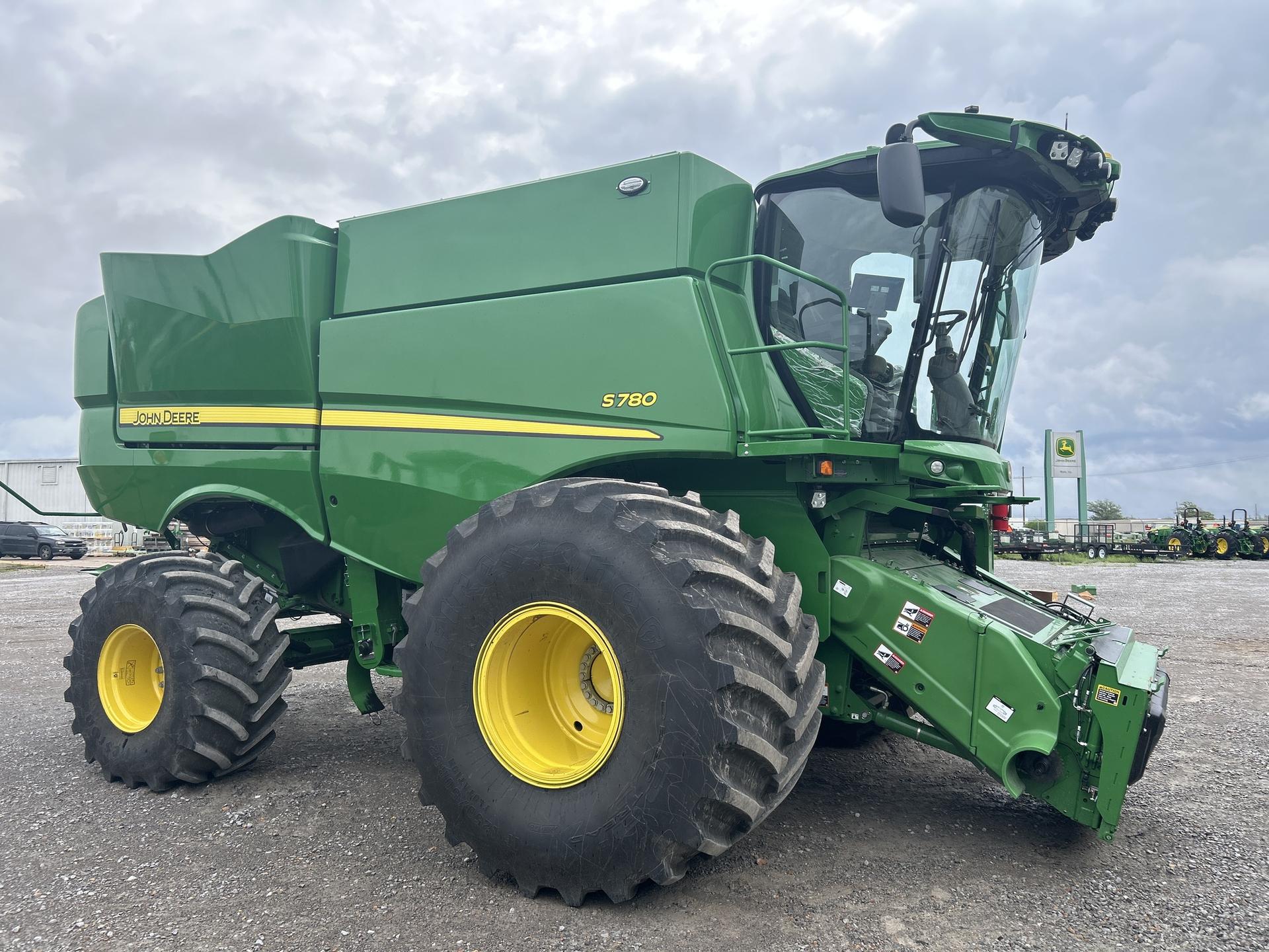 2024 John Deere S780 Image
