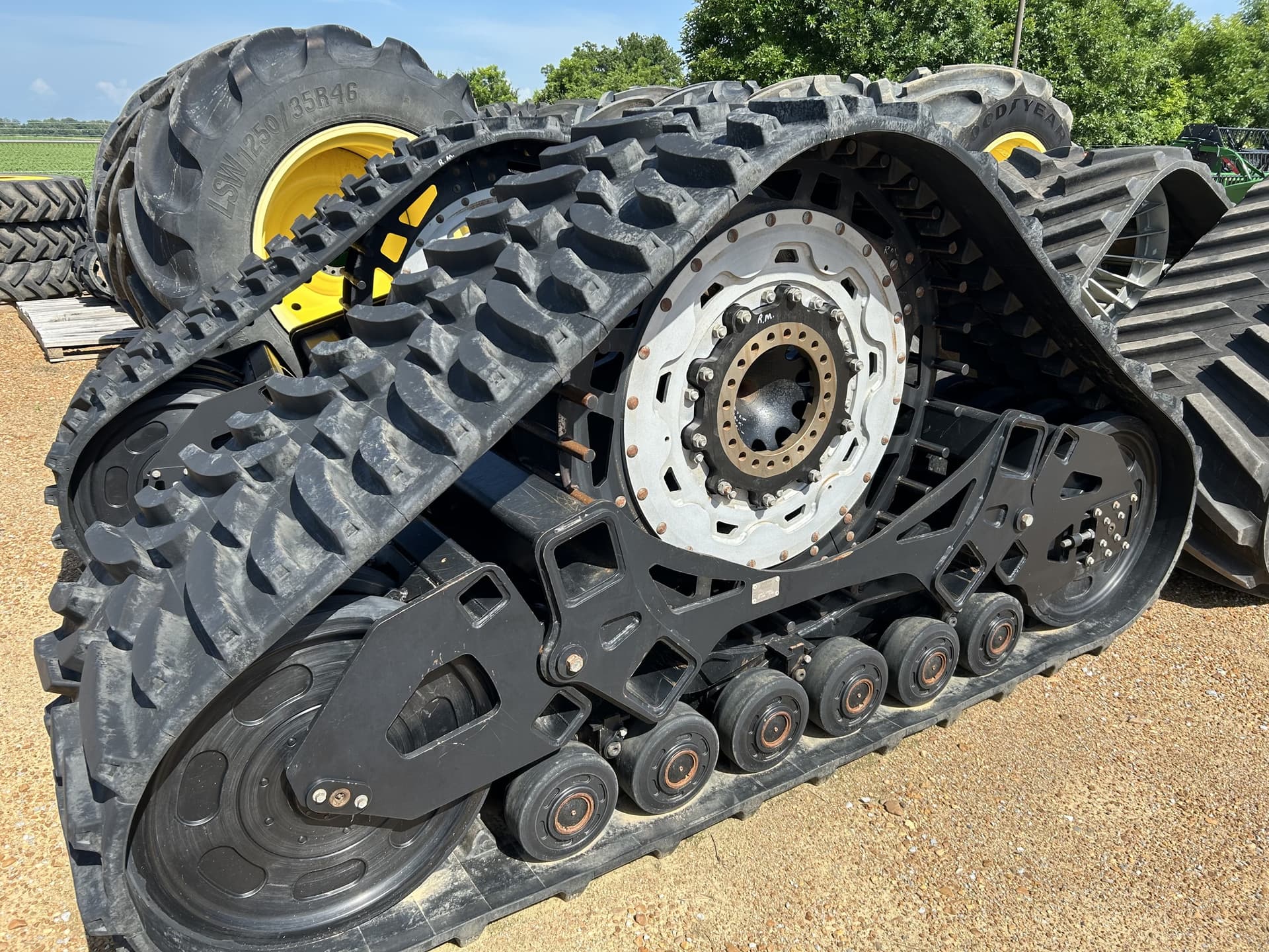 2018 Soucy ST-1000 Image