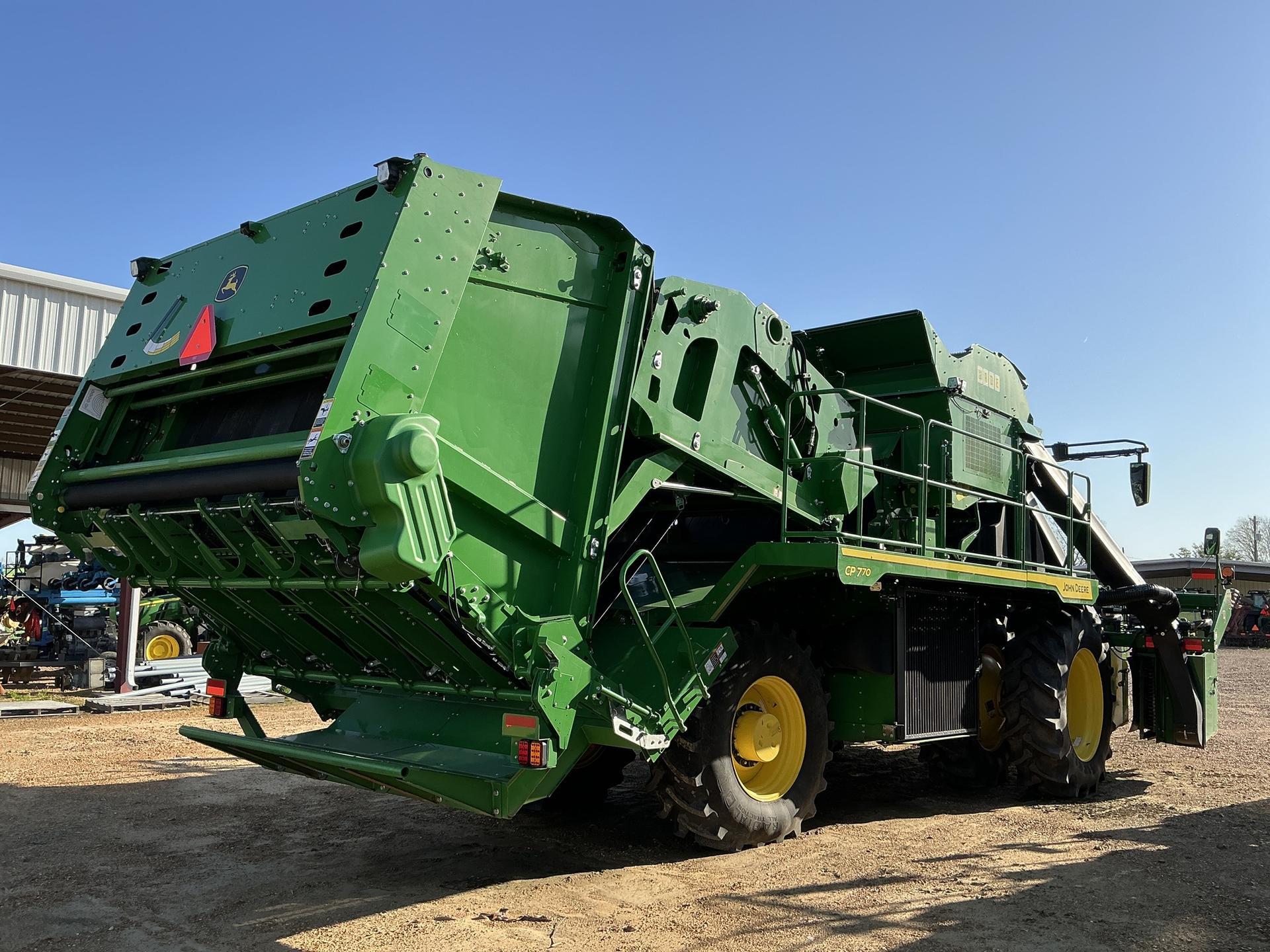 2024 John Deere CP770 Image