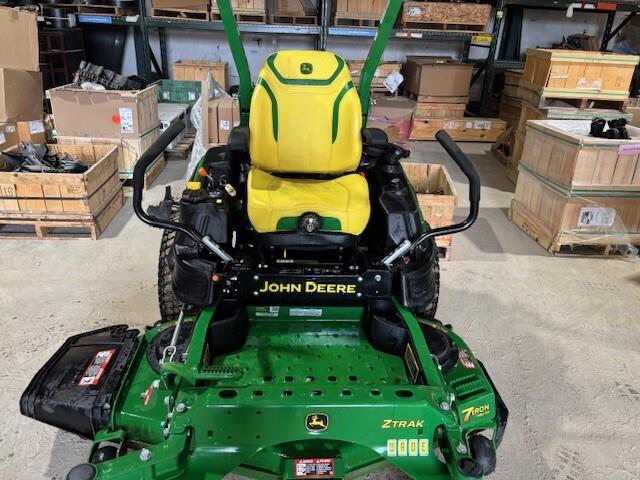 2023 John Deere Z930M Image