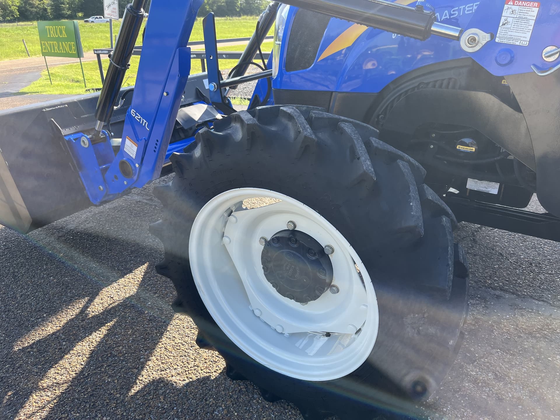 2024 New Holland Workmaster 70 Image