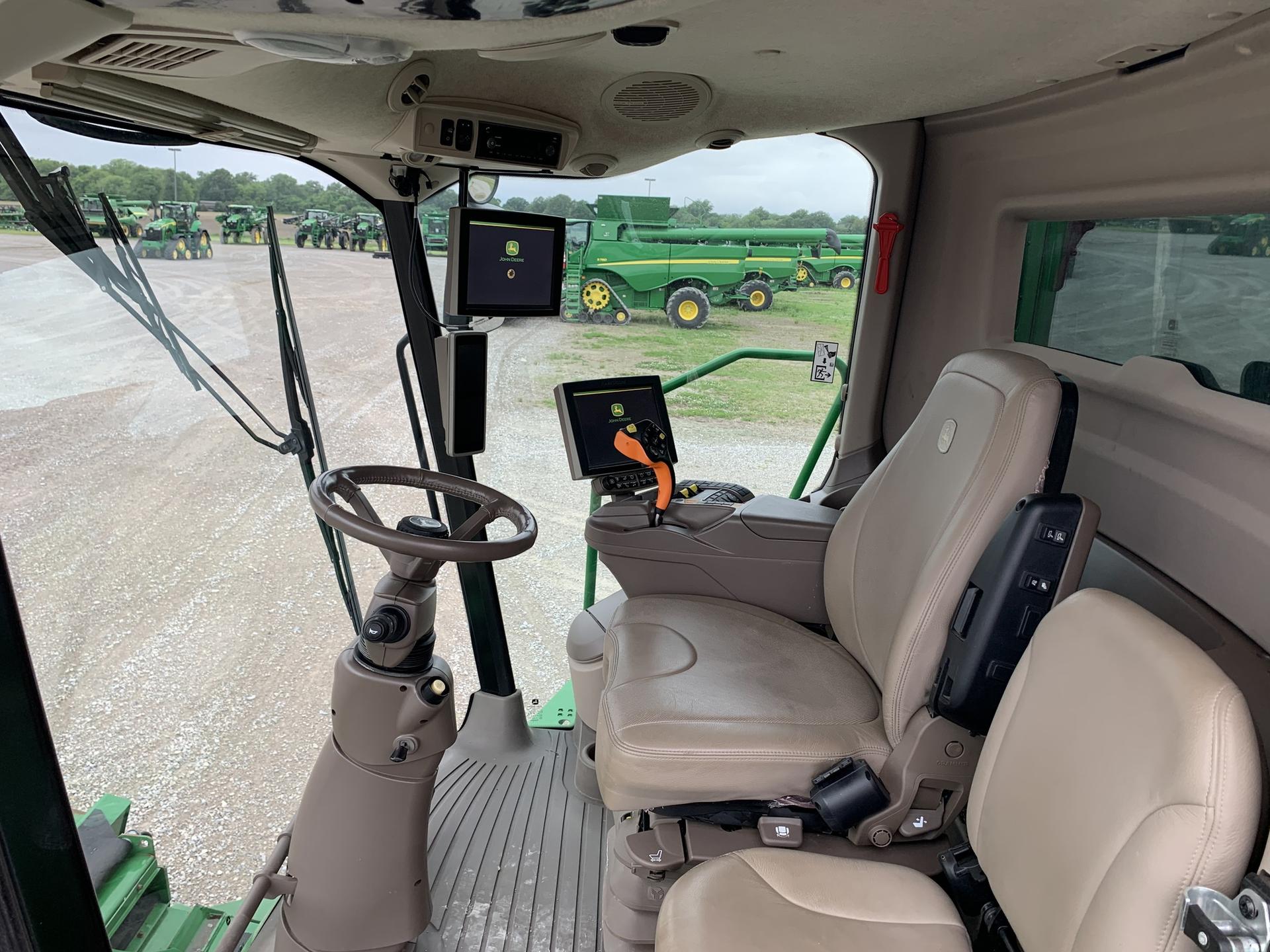 2021 John Deere S780 Image