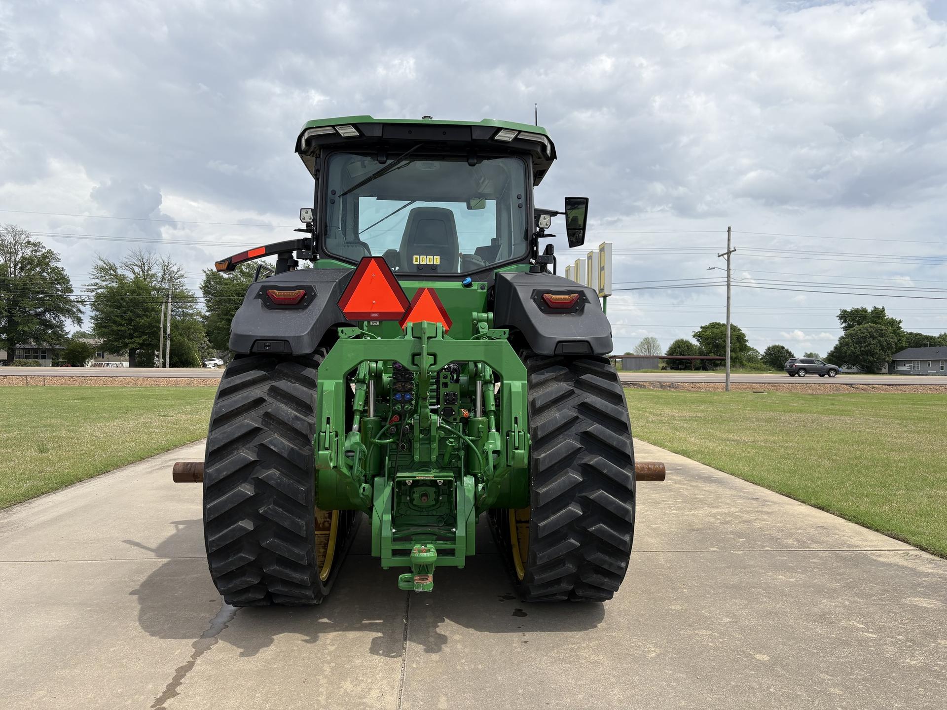 2024 John Deere 8RT 340 Image