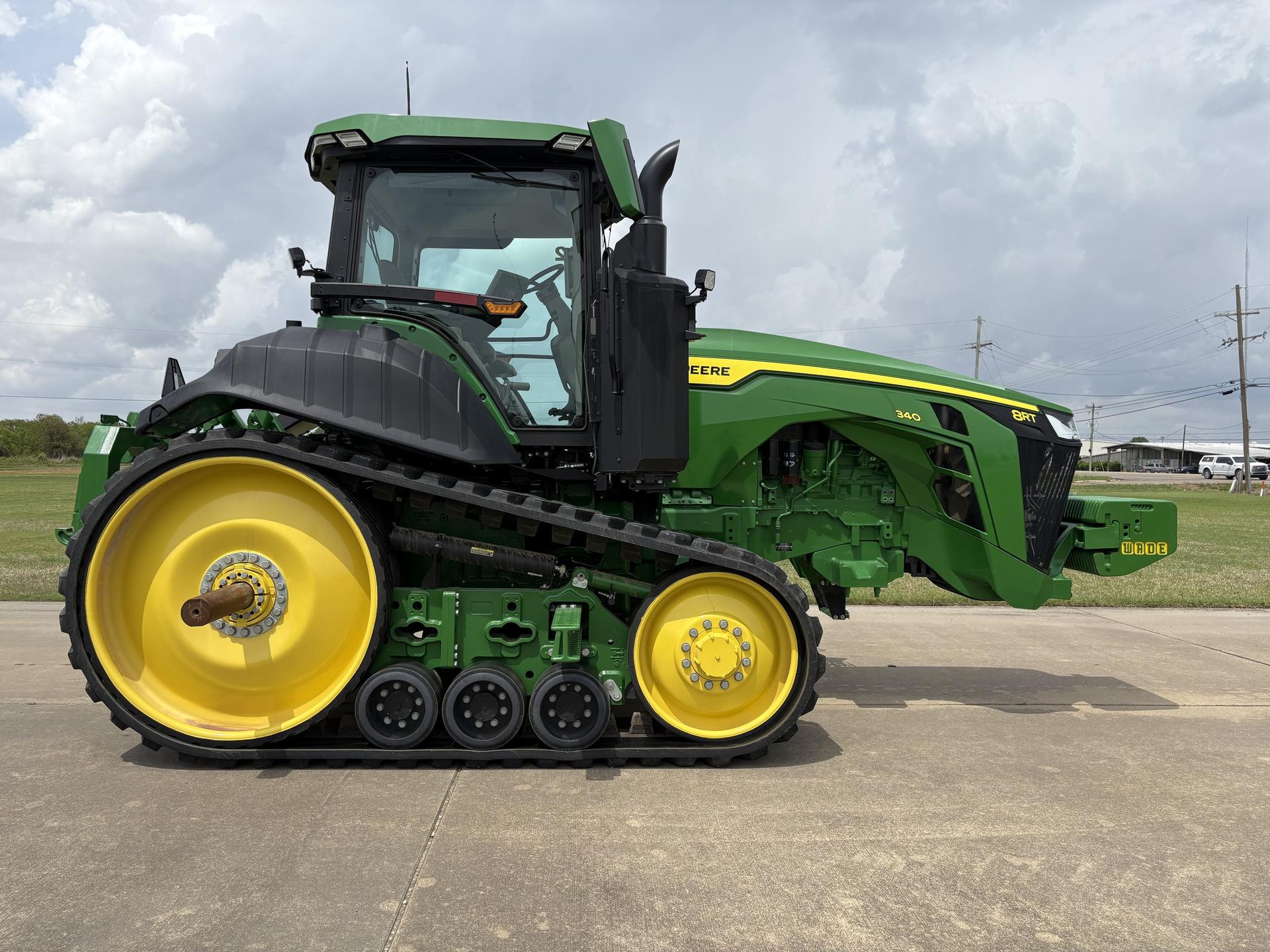 2024 John Deere 8RT 340 Image
