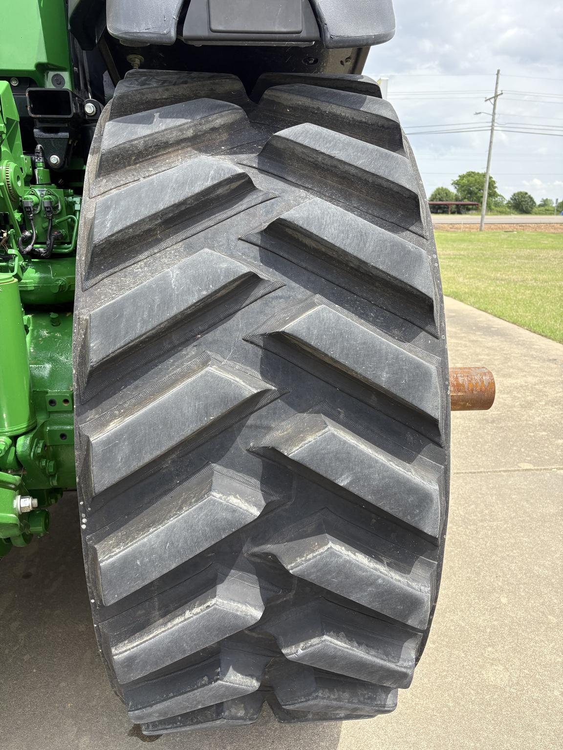 2024 John Deere 8RT 340 Image