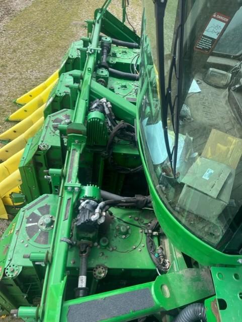 2019 John Deere CP690 Image